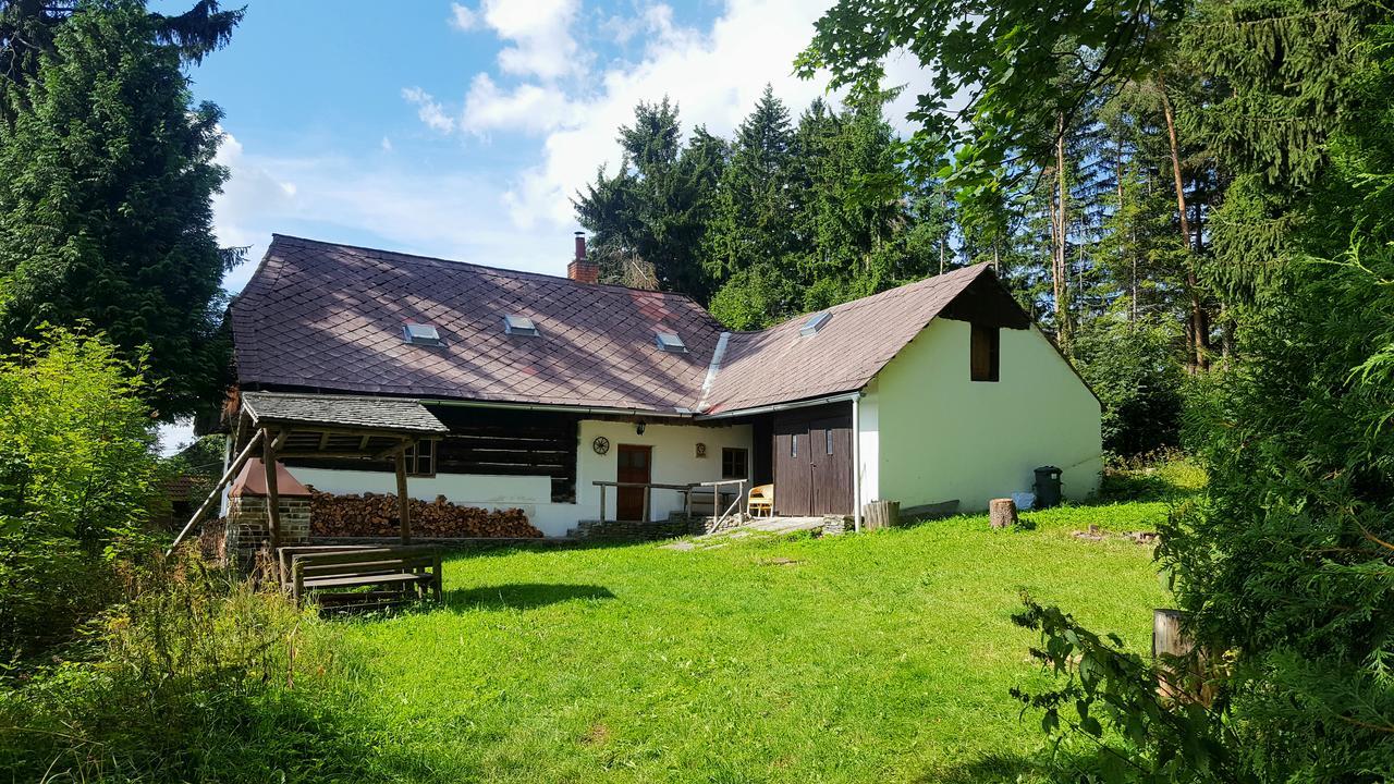Malebna Chalupa U Javorniku Na Sumave Vacov Exterior foto